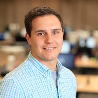 BEST PRACTICES FOR OPTIMIZING DIGITAL SIGNAGE MESSAGING AND FORMAT - Justin Guinn